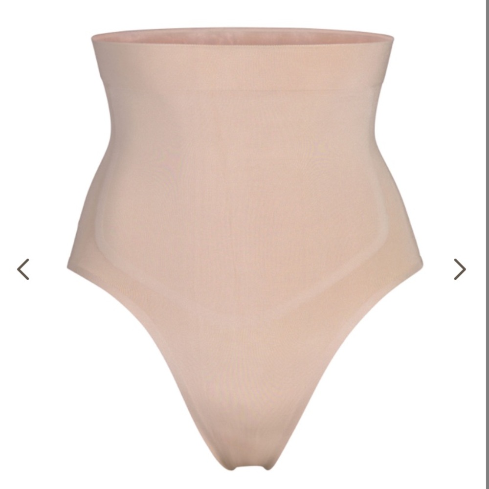 SKIMS HIGH WAISTED BONDED THONG | CLAY COLOR